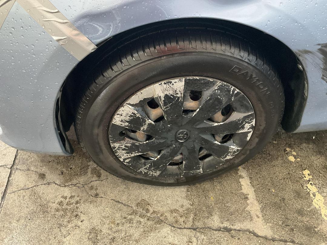 Photo '30' of Toyota Yaris YR