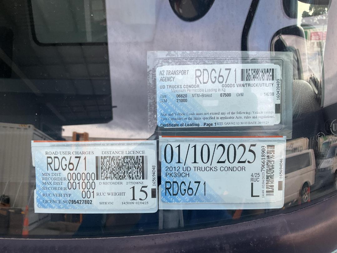 Photo '30' of UD Trucks Condor PK39CH Box Body Photo '30' of UD Trucks Condor PK39CH Box Body