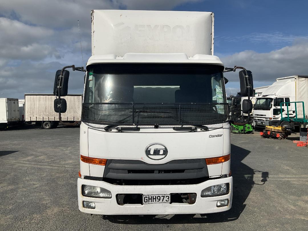 Photo '10' of UD Trucks MKB280 AS Chiller Photo '10' of UD Trucks MKB280 AS Chiller