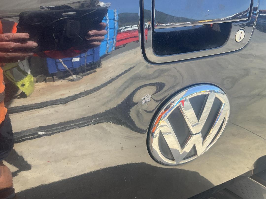 Photo '18' of Volkswagen Amarok DC 400 HL Photo '18' of Volkswagen Amarok DC 400 HL