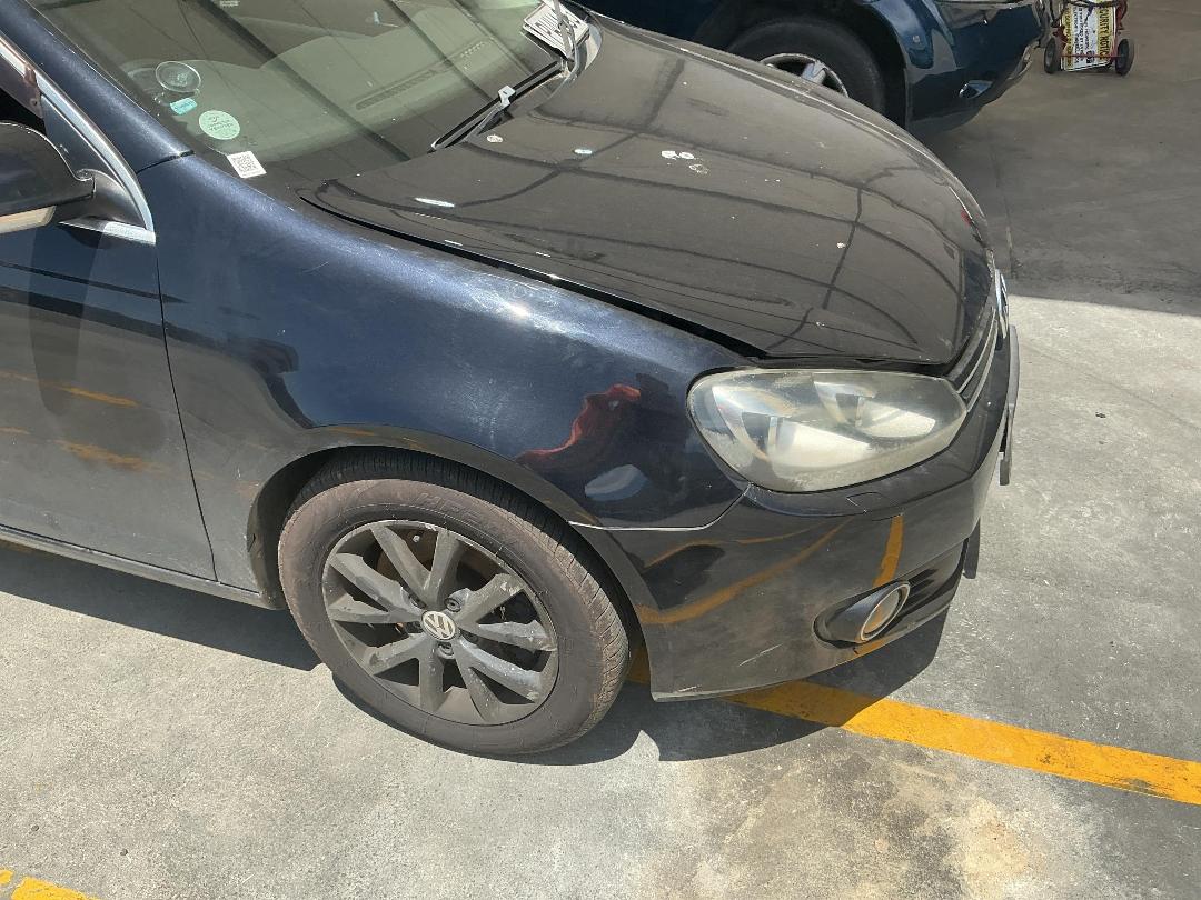 Photo '4' of Volkswagen Golf TSI