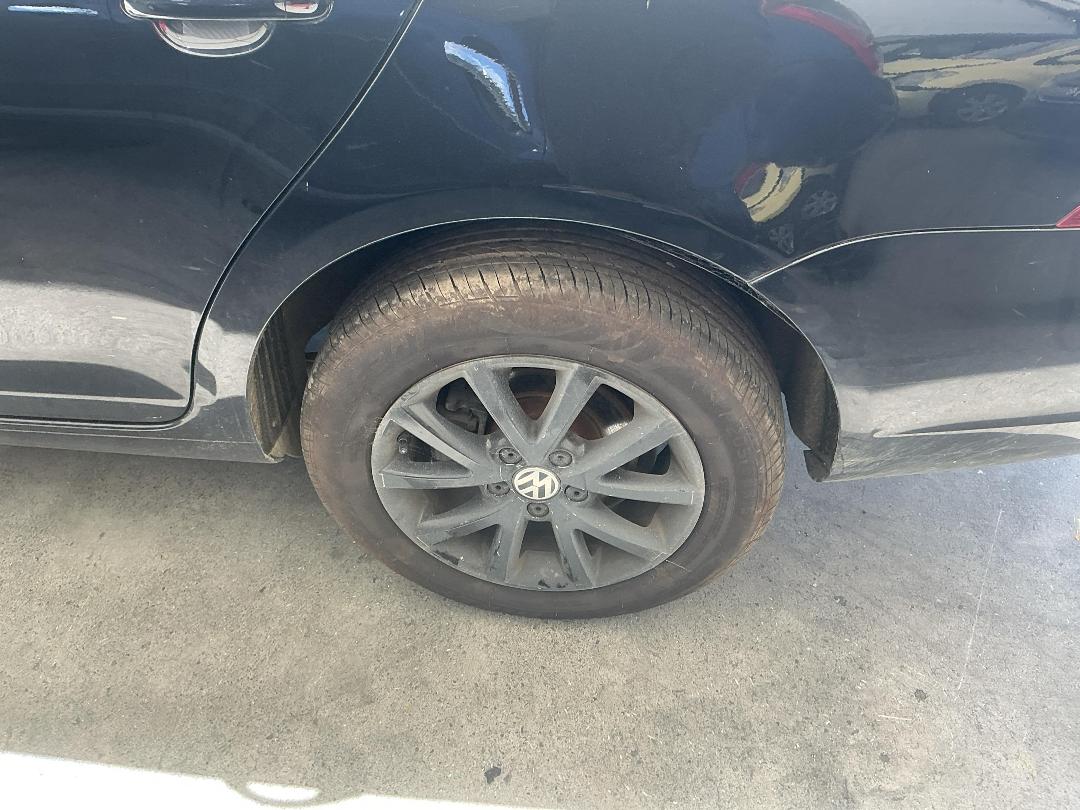 Photo '10' of Volkswagen Golf TSI