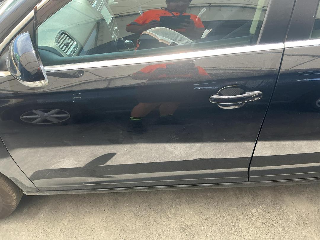 Photo '8' of Volkswagen Golf TSI