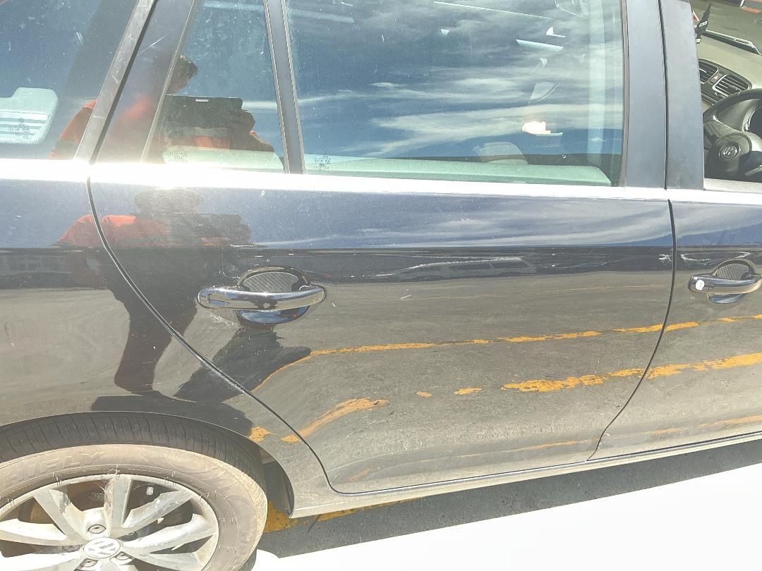 Photo '15' of Volkswagen Golf TSI