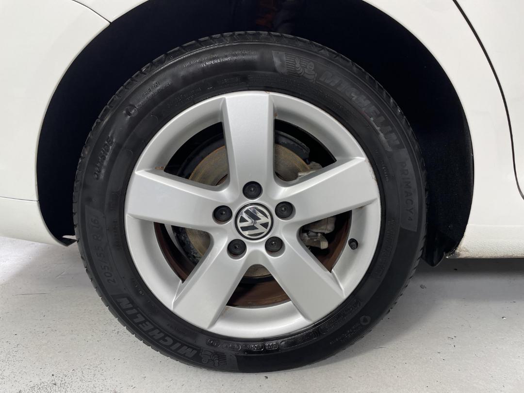 Photo '12' of Volkswagen Golf Photo '12' of Volkswagen Golf