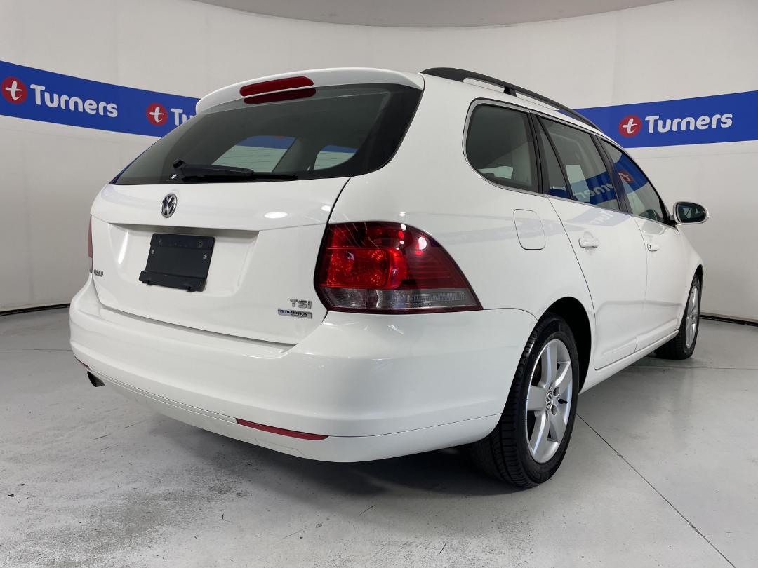 Photo '7' of Volkswagen Golf Photo '7' of Volkswagen Golf