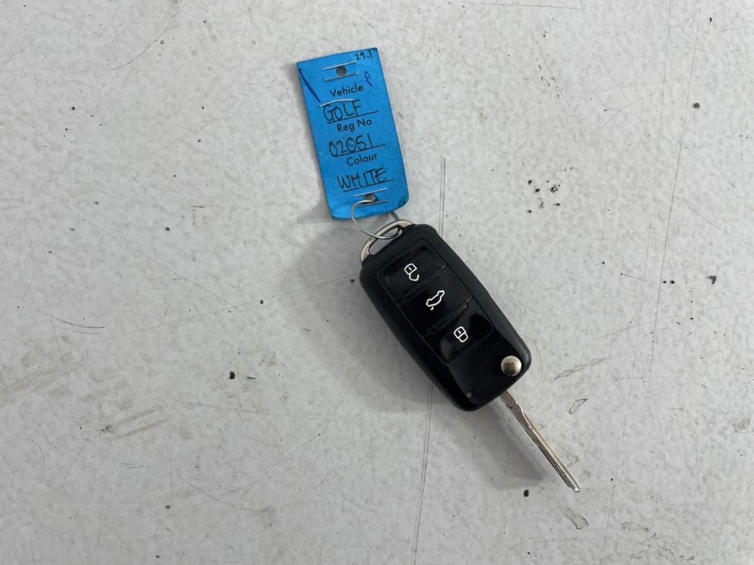 Photo '22' of Volkswagen Golf Photo '22' of Volkswagen Golf