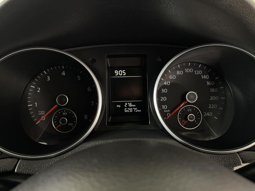 Photo '21' of Volkswagen Golf Photo '21' of Volkswagen Golf