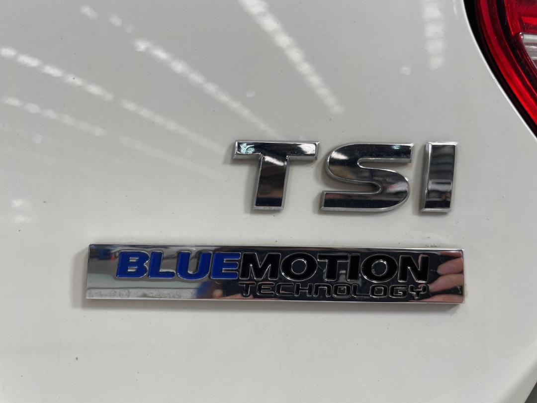 Photo '24' of Volkswagen Golf Photo '24' of Volkswagen Golf