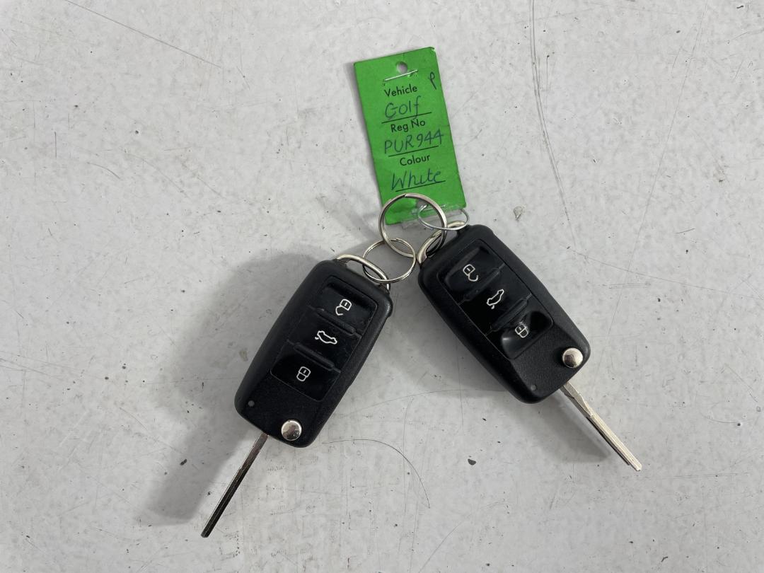 Photo '19' of Volkswagen Golf GTI Photo '19' of Volkswagen Golf GTI