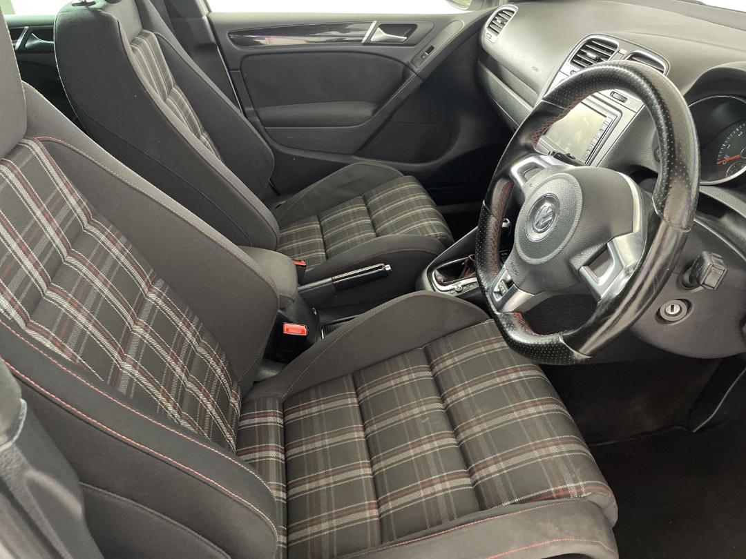 Photo '14' of Volkswagen Golf GTI Photo '14' of Volkswagen Golf GTI