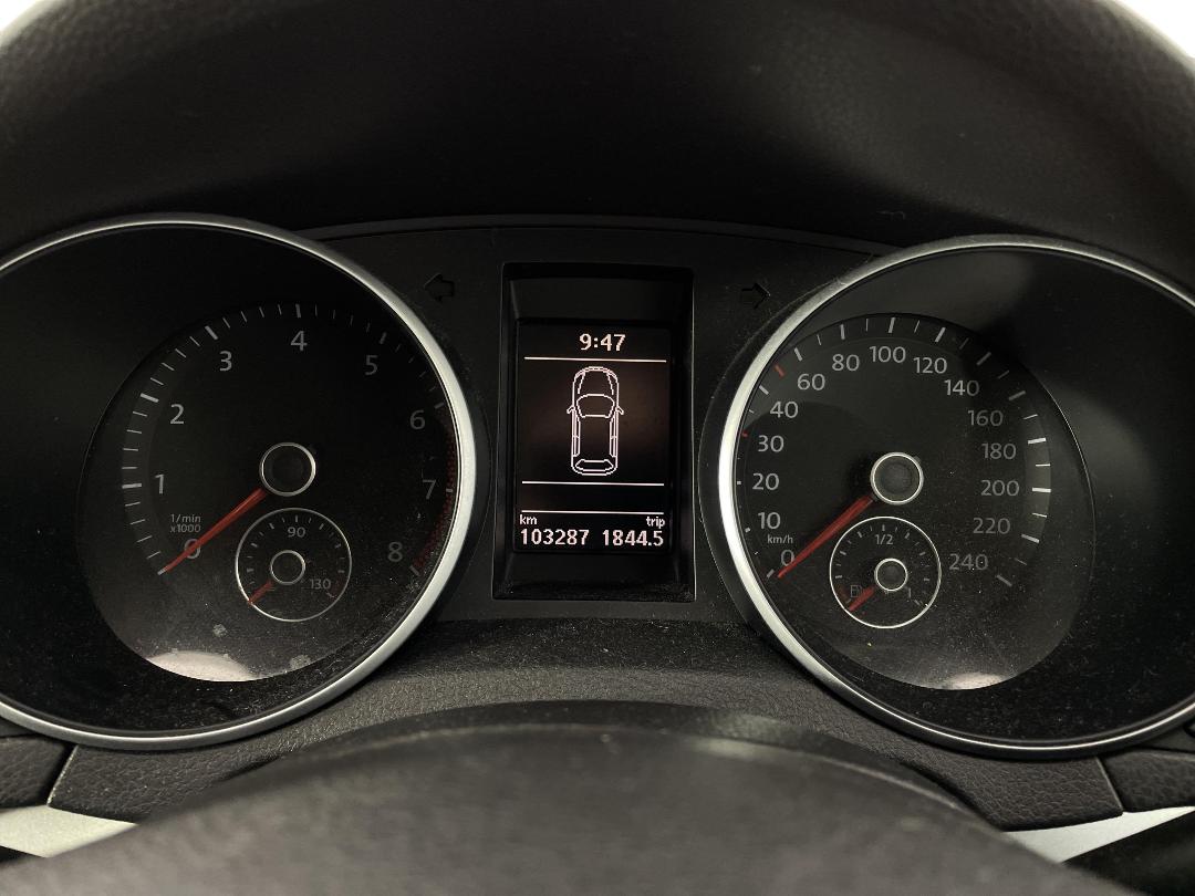 Photo '21' of Volkswagen Golf Photo '21' of Volkswagen Golf