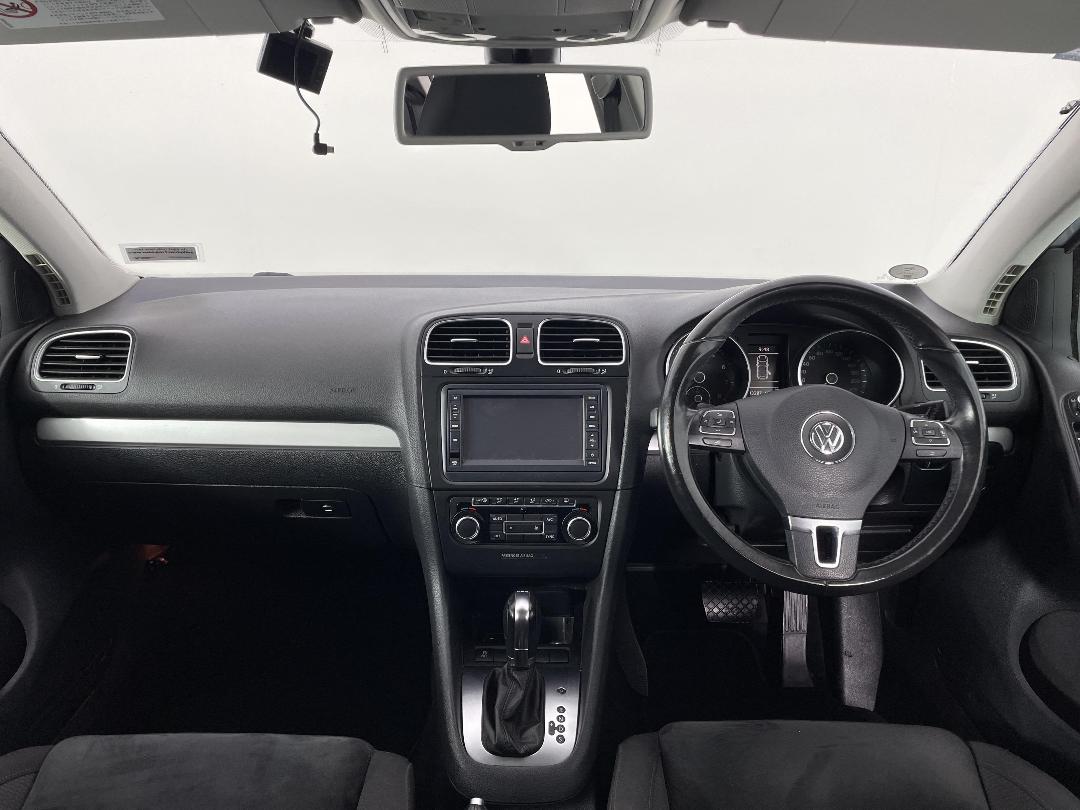 Photo '17' of Volkswagen Golf Photo '17' of Volkswagen Golf