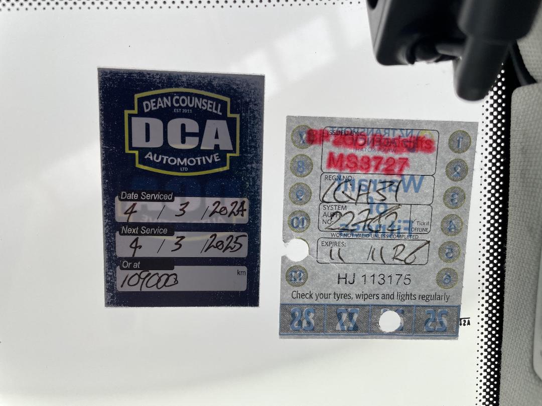 Photo '25' of Volkswagen Golf Photo '25' of Volkswagen Golf