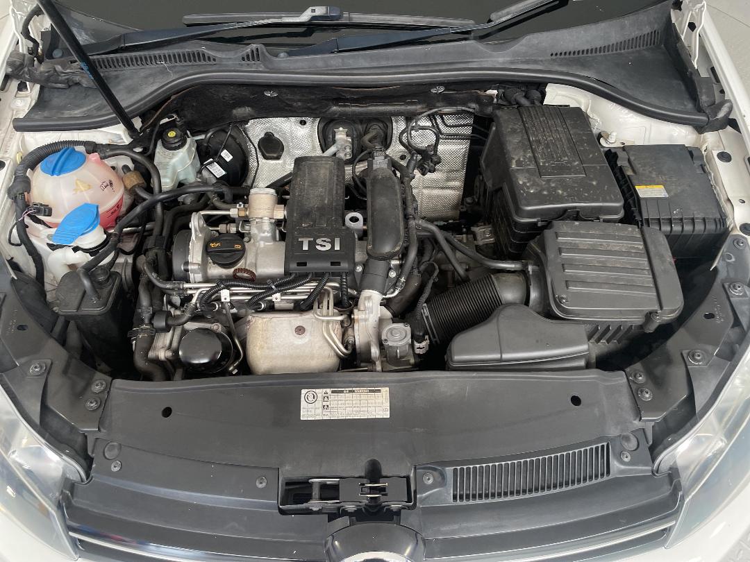 Photo '13' of Volkswagen Golf