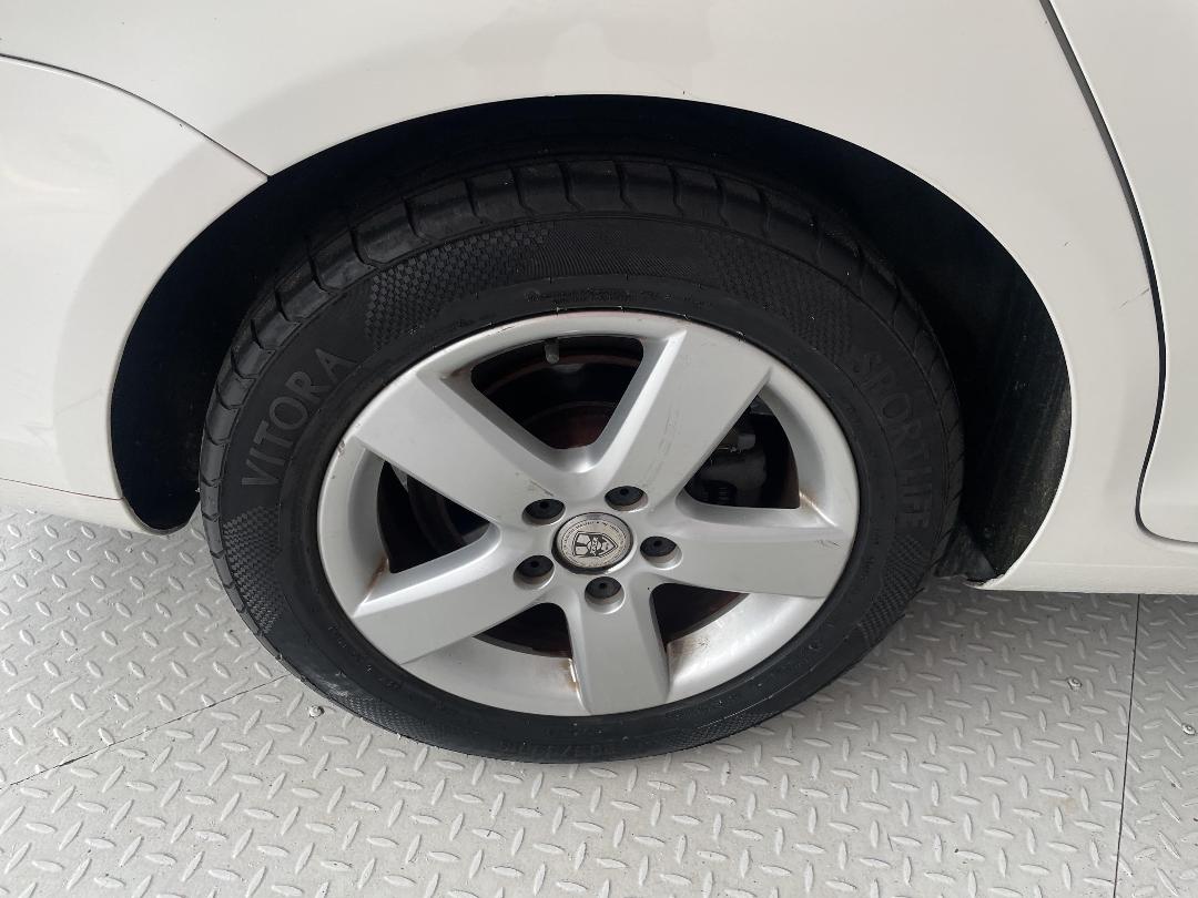 Photo '12' of Volkswagen Golf