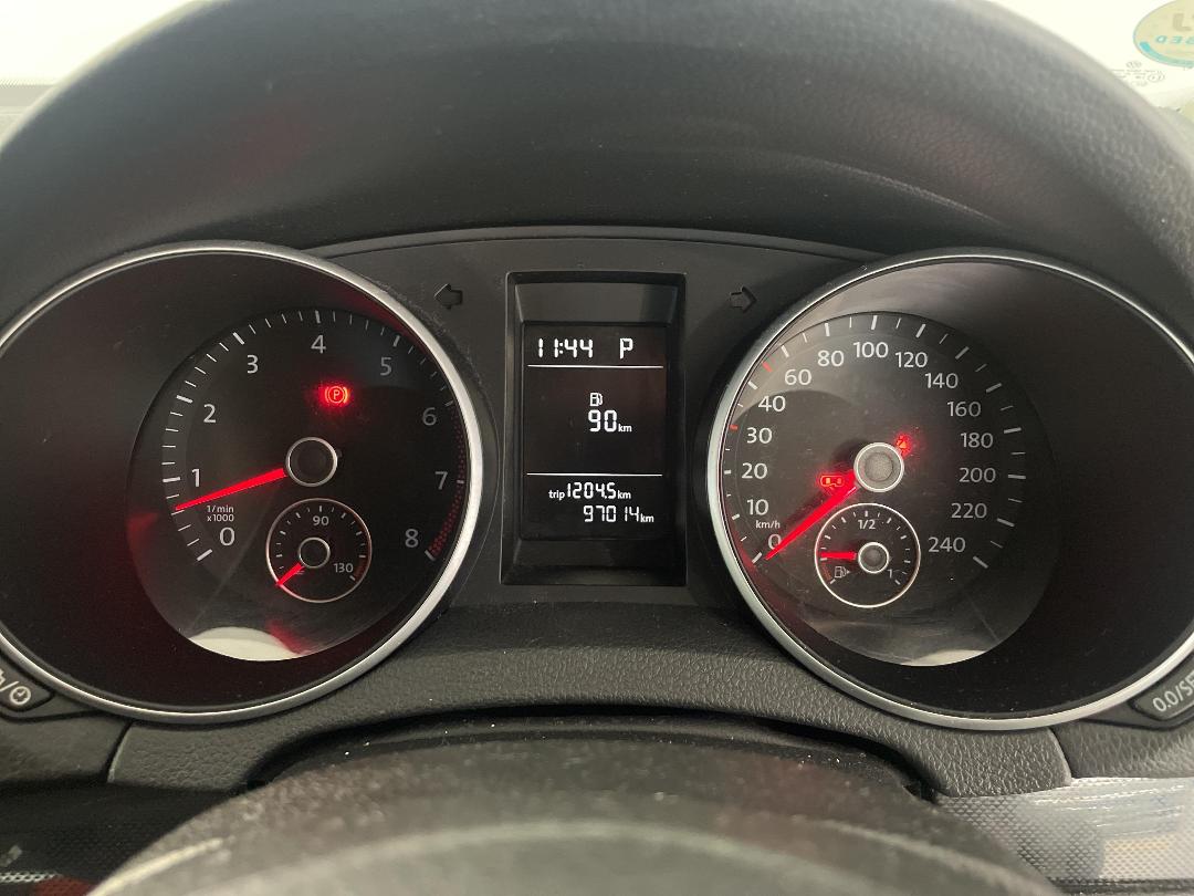 Photo '21' of Volkswagen Golf