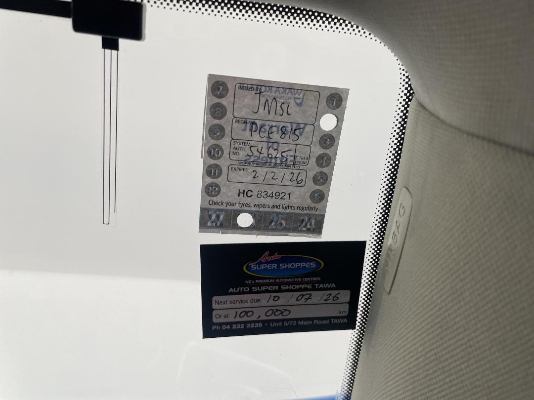 Photo '32' of Volkswagen Golf