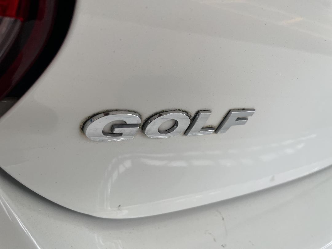 Photo '34' of Volkswagen Golf
