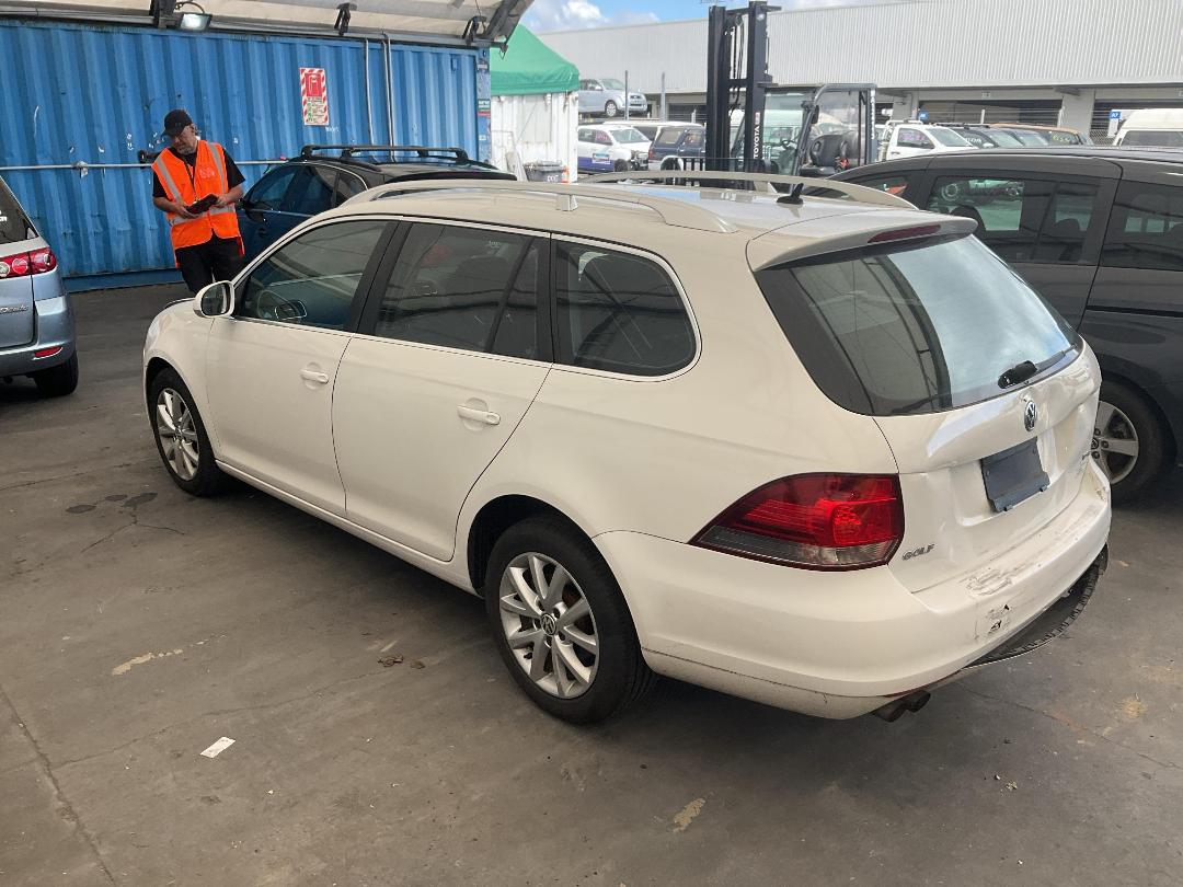 Photo '7' of Volkswagen Golf Variant TSI