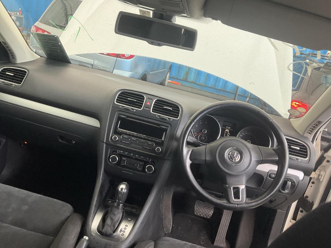 Photo '19' of Volkswagen Golf Variant TSI