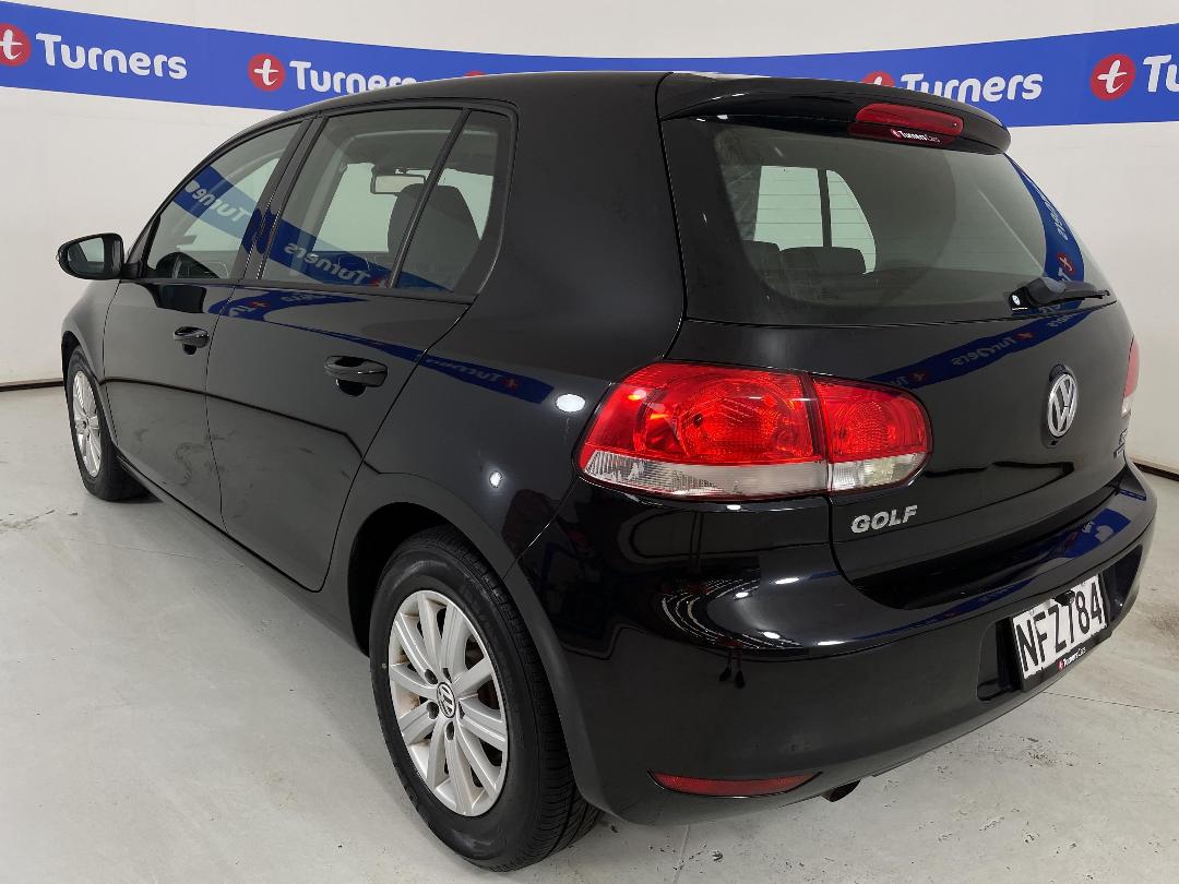 Photo '4' of Volkswagen Golf TSI