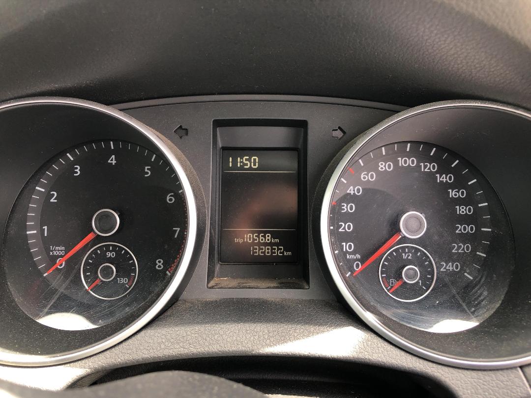 Photo '22' of Volkswagen Golf TSI