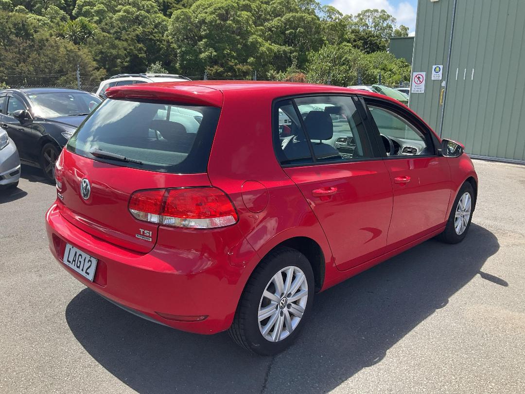 Photo '4' of Volkswagen Golf