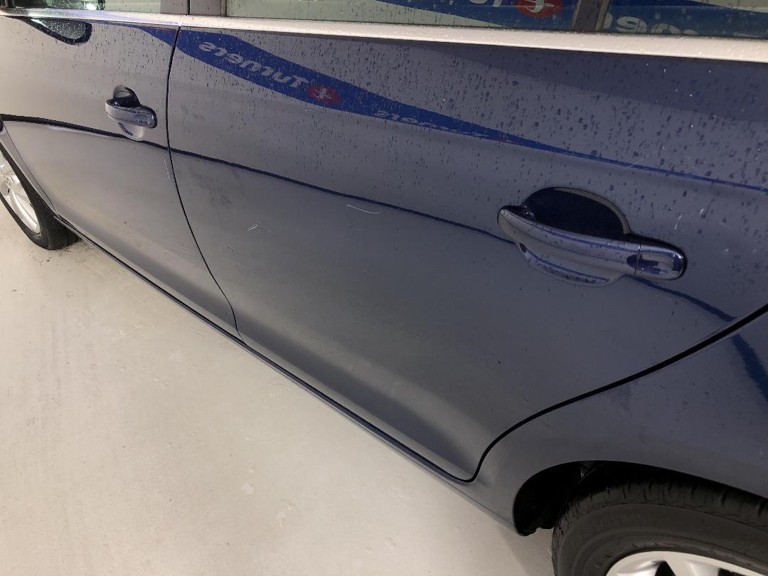 Photo '24' of Volkswagen Golf Photo '24' of Volkswagen Golf