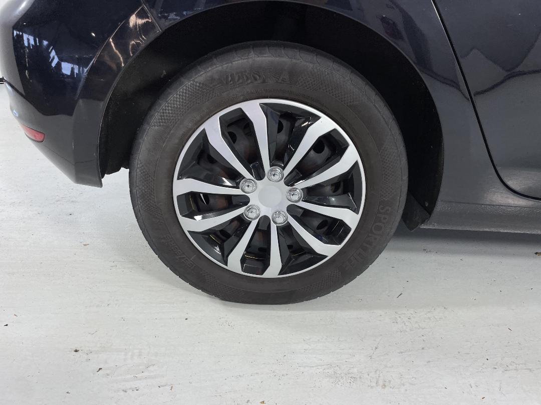 Photo '10' of Volkswagen Golf VI 77KW TSI