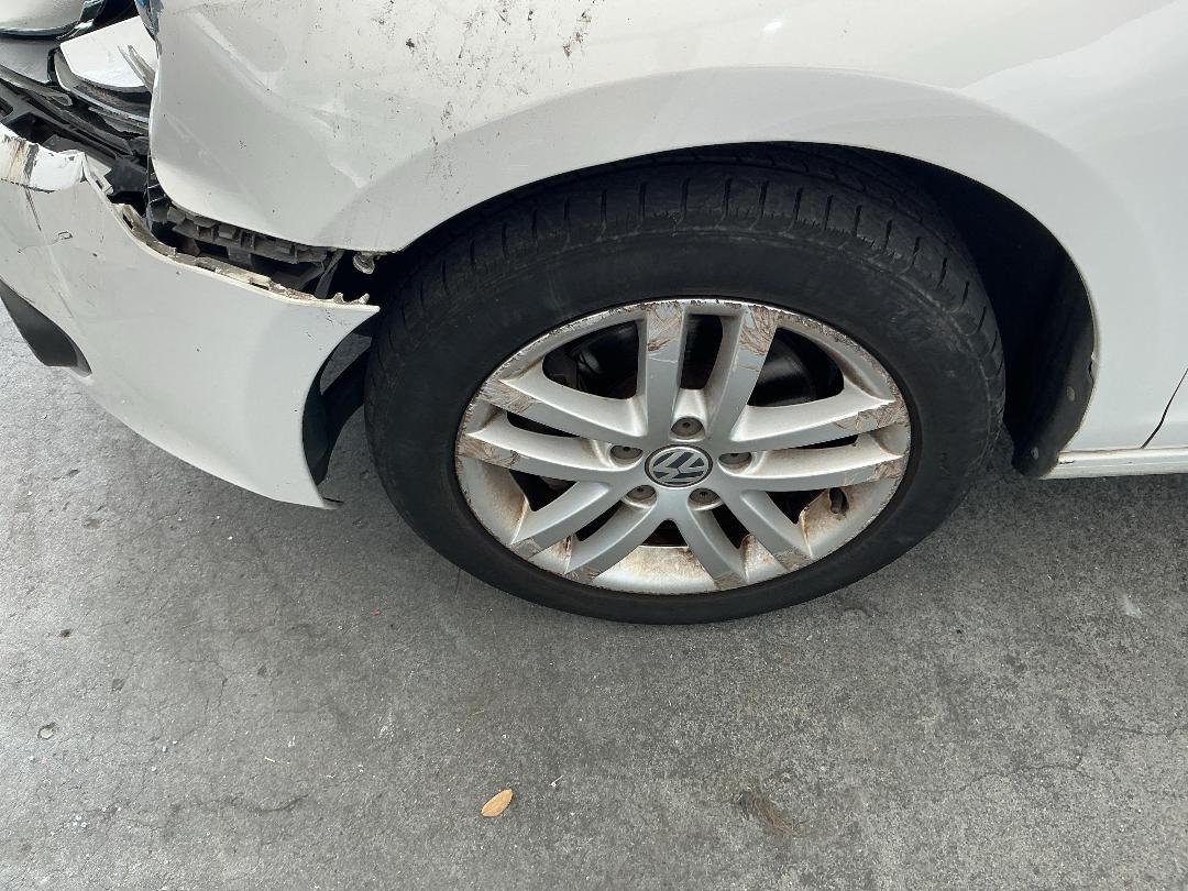 Photo '9' of Volkswagen Golf Photo '9' of Volkswagen Golf