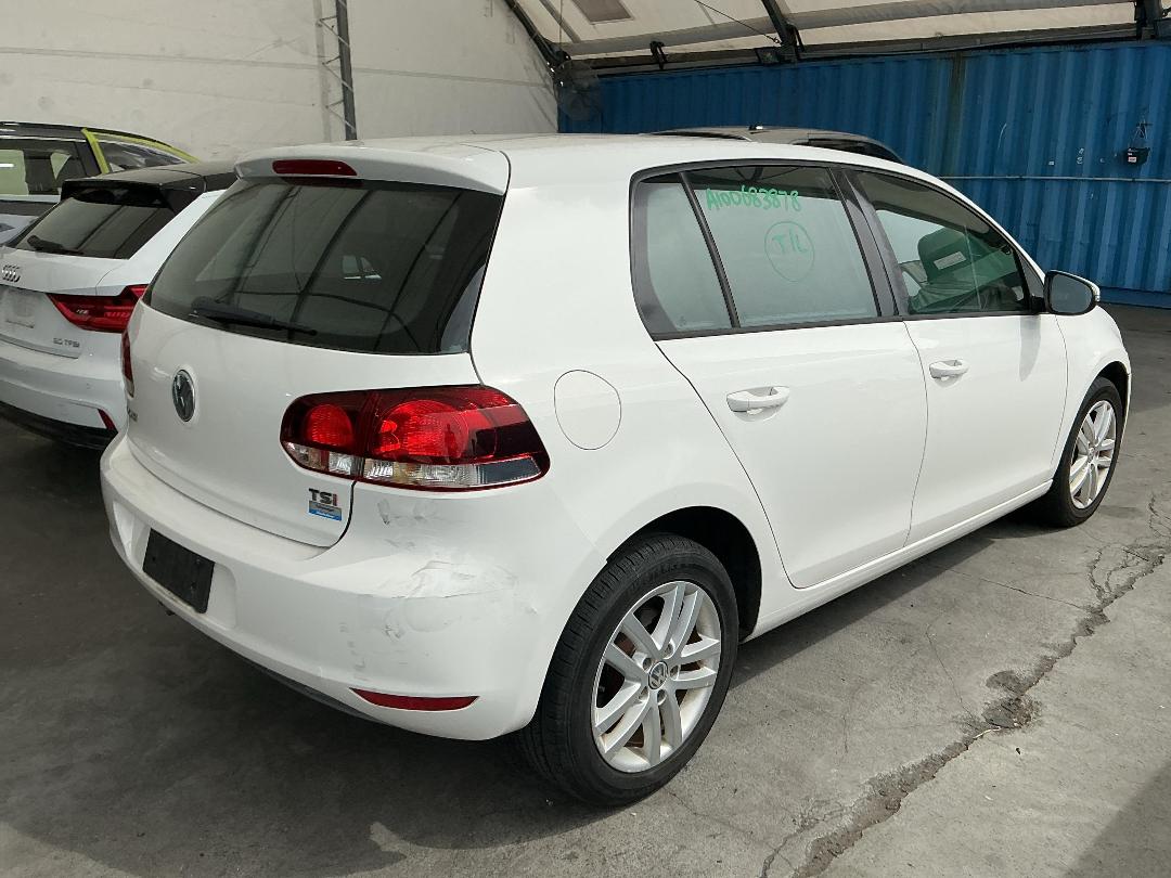 Photo '15' of Volkswagen Golf Photo '15' of Volkswagen Golf