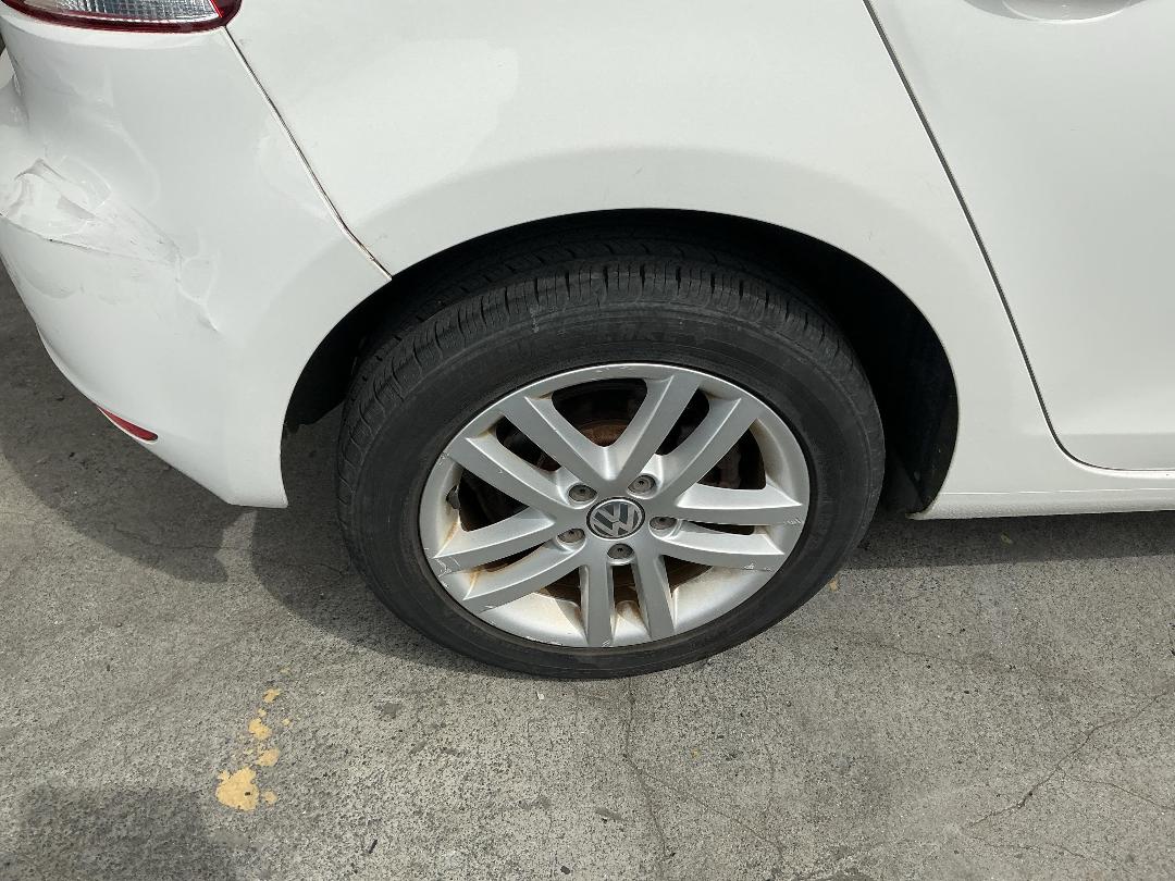 Photo '16' of Volkswagen Golf Photo '16' of Volkswagen Golf