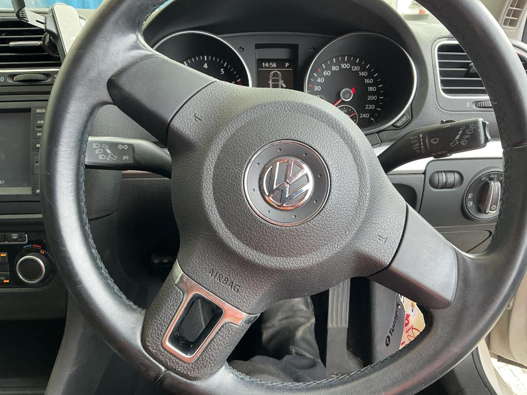 Photo '22' of Volkswagen Golf Photo '22' of Volkswagen Golf