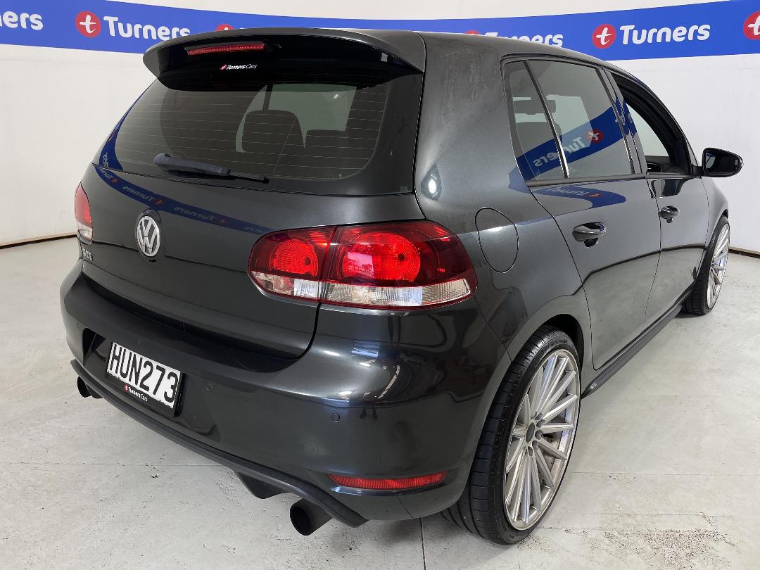 Photo '7' of Volkswagen Golf