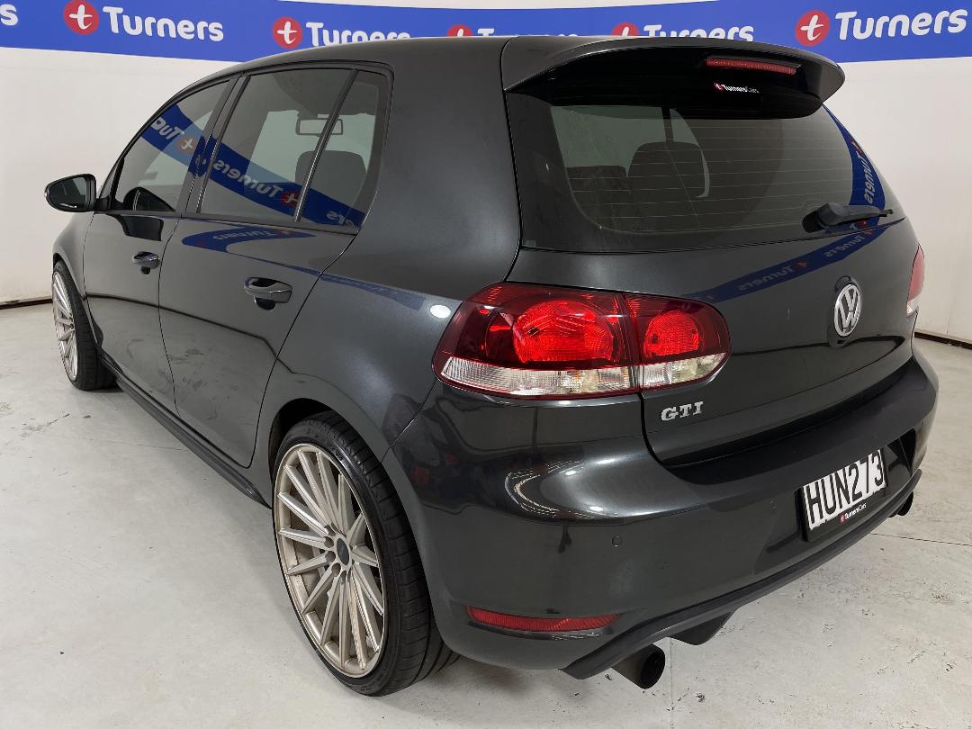 Photo '5' of Volkswagen Golf