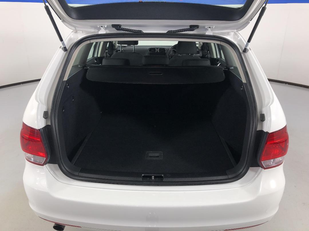 Photo '14' of Volkswagen Golf Photo '14' of Volkswagen Golf