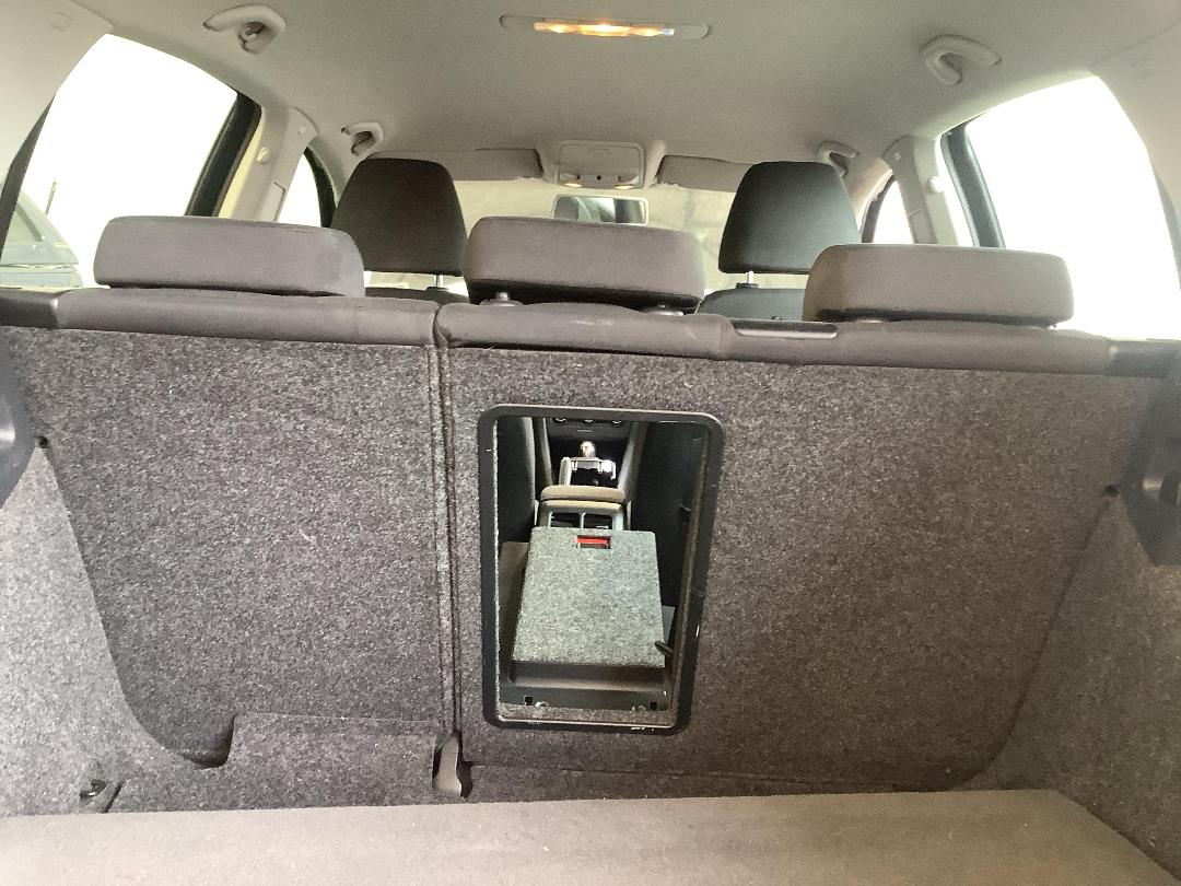 Photo '9' of Volkswagen Golf TSI 90KW