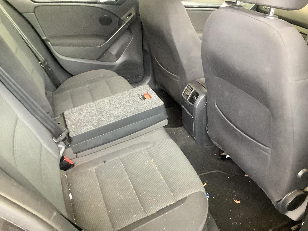 Photo '10' of Volkswagen Golf TSI 90KW