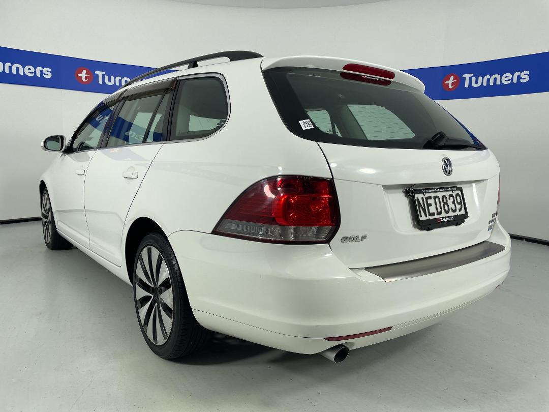 Photo '5' of Volkswagen Golf