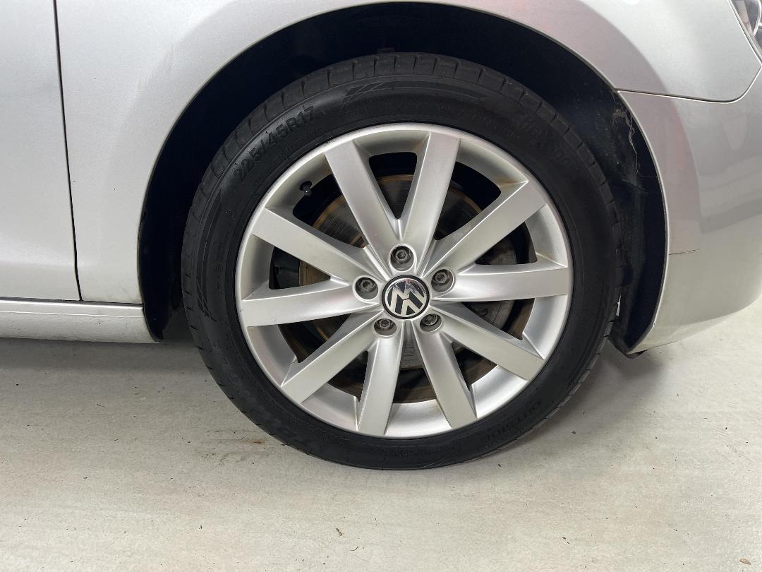 Photo '9' of Volkswagen Golf