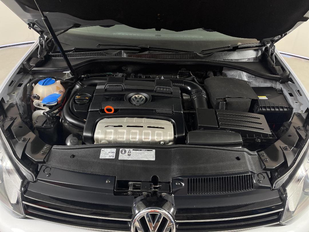 Photo '13' of Volkswagen Golf