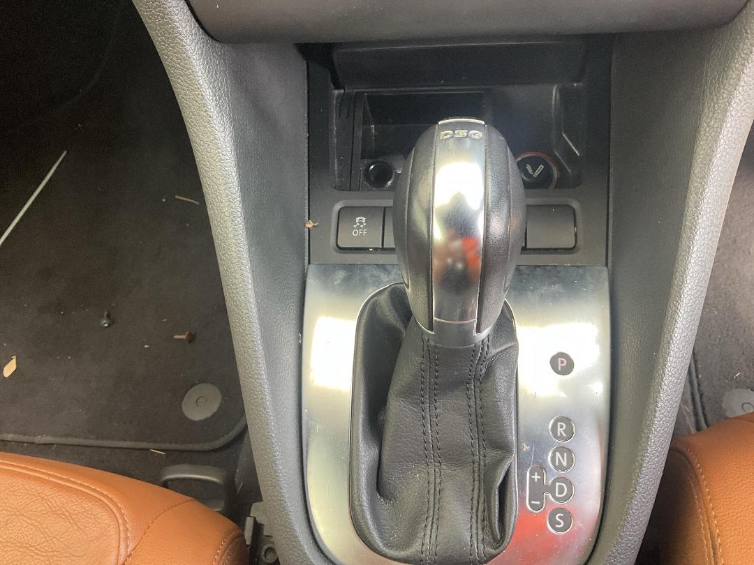 Photo '11' of Volkswagen Golf Cabriolet 1.4 TSI