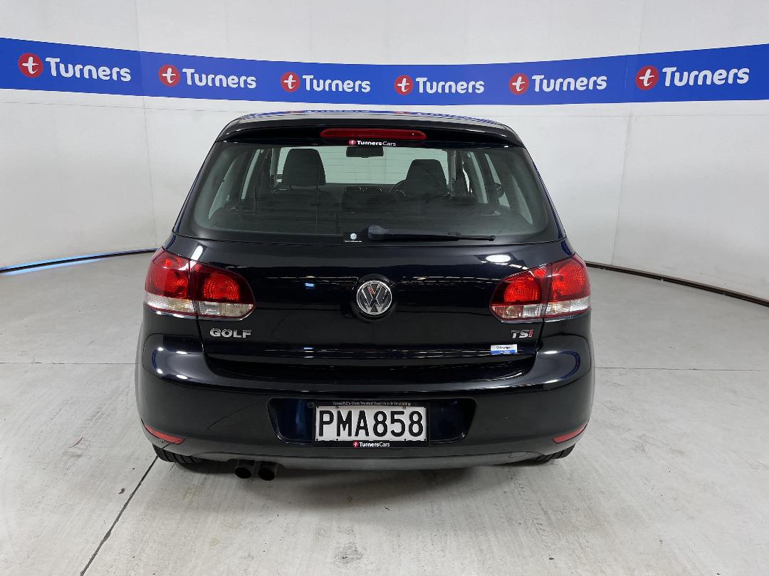 Photo '6' of Volkswagen Golf