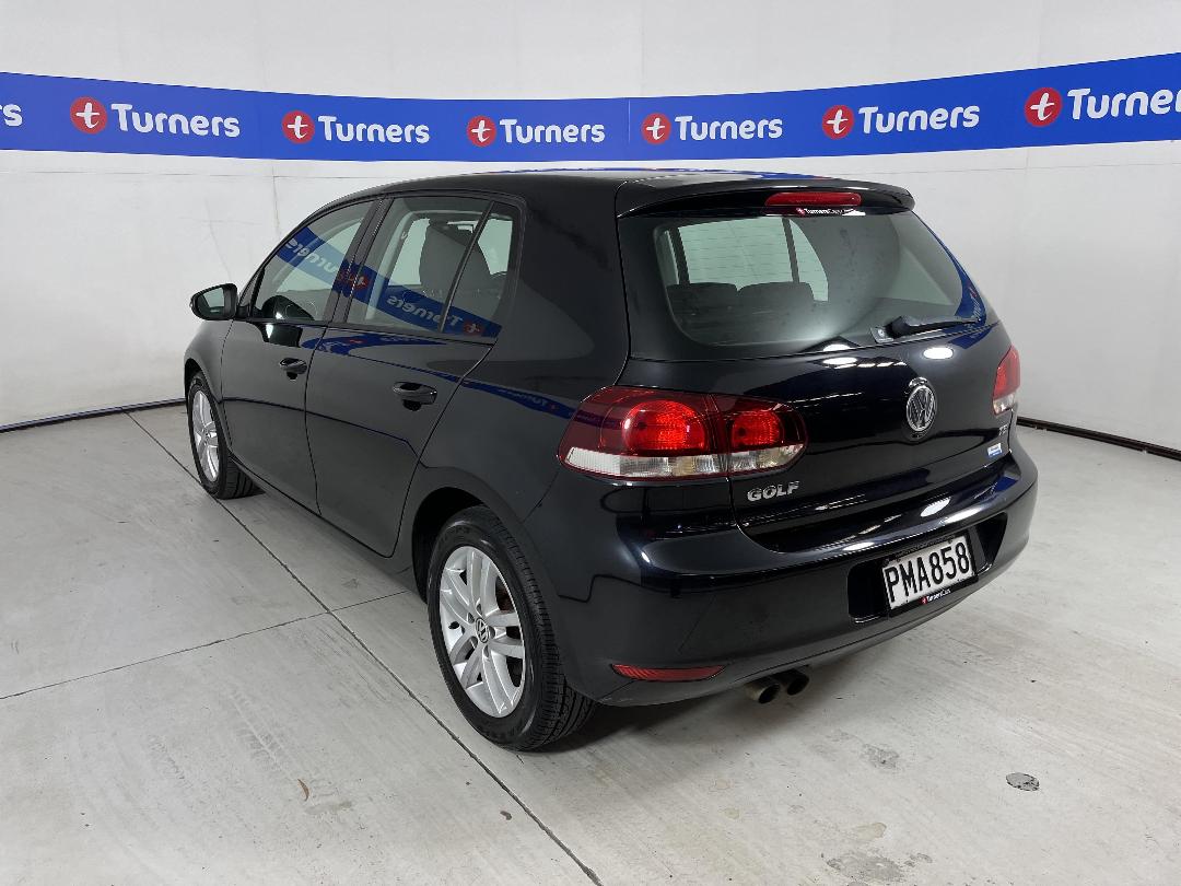 Photo '5' of Volkswagen Golf