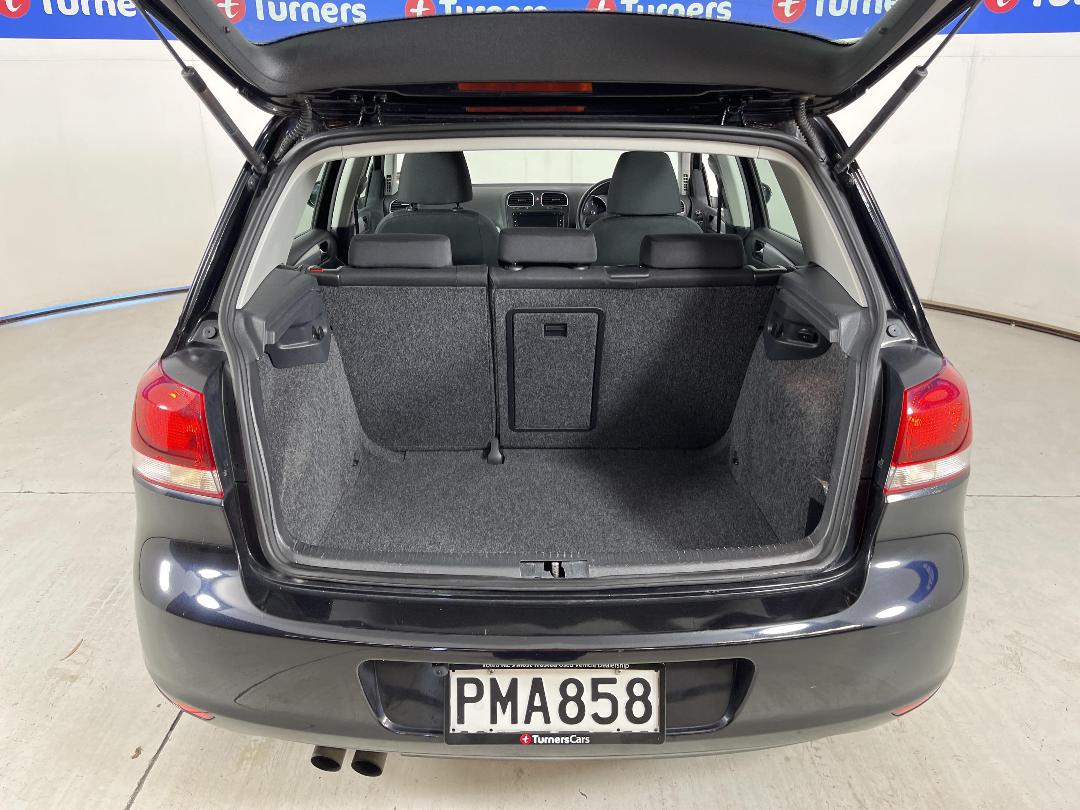 Photo '14' of Volkswagen Golf