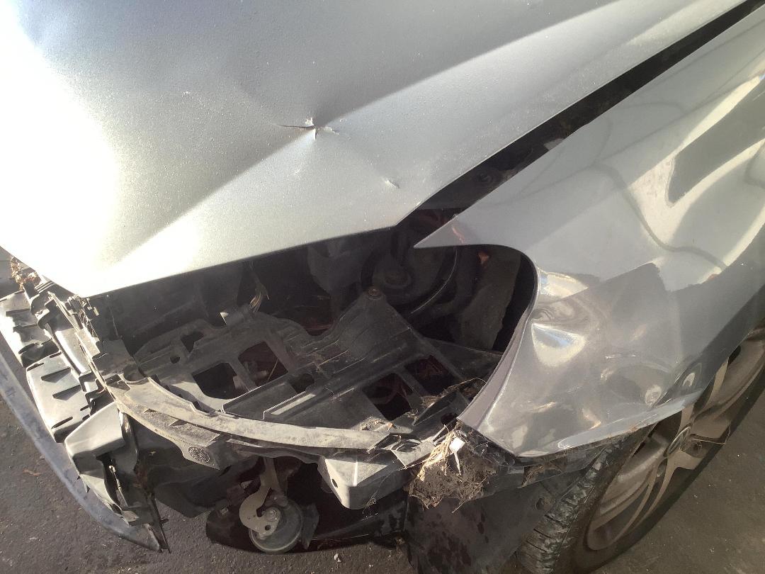 Photo '5' of Volkswagen Golf TDI 103KW