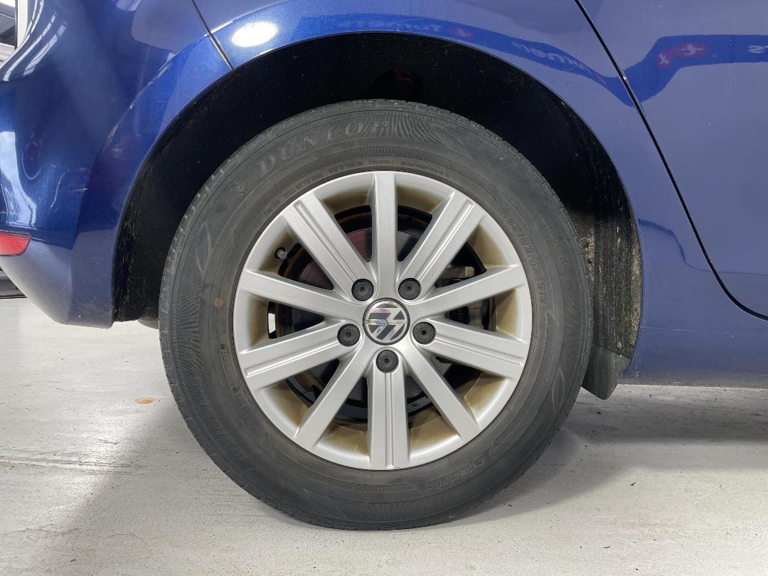 Photo '8' of Volkswagen Golf