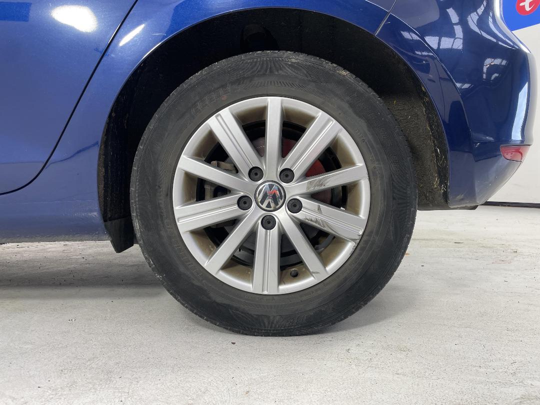 Photo '11' of Volkswagen Golf