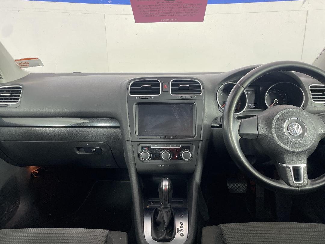 Photo '19' of Volkswagen Golf